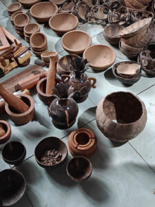 Kunstwerke aus Kokosnuss