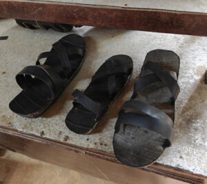 Sandalen-Werkstatt