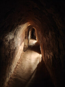 der 12 m Tunnel