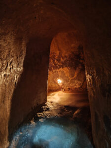 der 12 m Tunnel