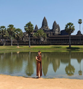 Posen in Angkor Wat
