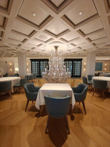 Le Bistro