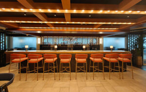 Luna Bar