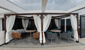 Indulge Outdoor Lounge