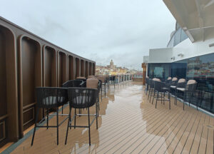 Indulge Outdoor Lounge