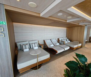 Thermal Lounge