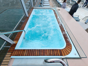 Infinity Whirlpool