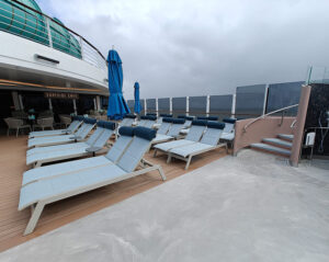 Pooldeck