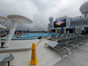 Pooldeck