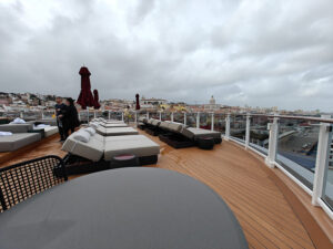 The Haven Sundeck - Adults Only