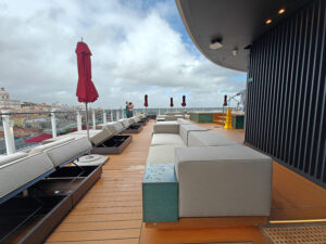 The Haven Sundeck - Adults Only