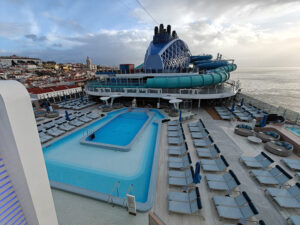 Pooldeck