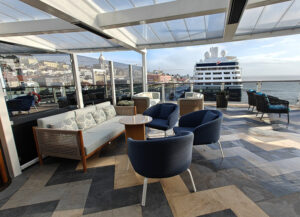 Indulge Outdoor Lounge