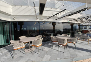 Indulge Outdoor Lounge