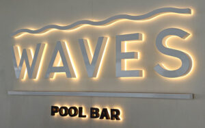 Waves Pool Bar