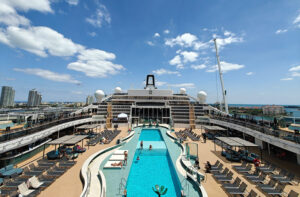 Mar Azul Pool
