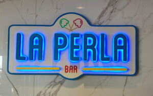La Perla Bar