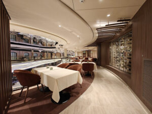 Les Dunes Restaurant