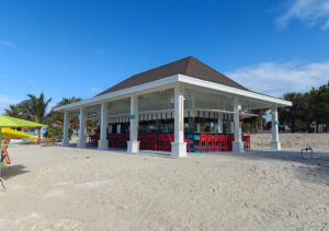 neue Bar am Lighthouse Beach