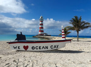 Ocean Cay Boot mit Lighthouse