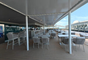 Top 20 Exclusive Solarium Bar