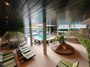 Botanic Garden Pool