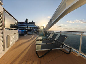 Pooldeck Deck 19