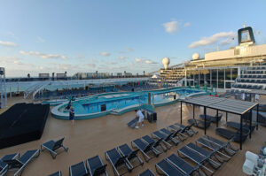 Mar Azul Pool