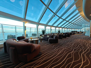 Top Sail Lounge