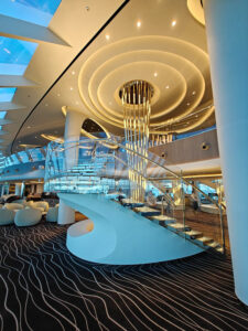 Top Sail Lounge