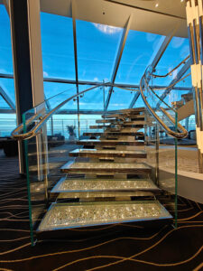 Top Sail Lounge