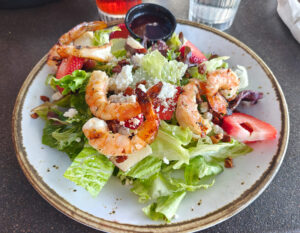 Strawberry Salad mit Shrimp
