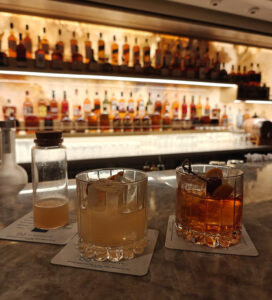 Spiked Whiskey und Jackhammer