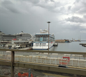 Oceania Allura in Genua