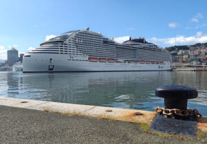Abfahrt der MSC World Europa