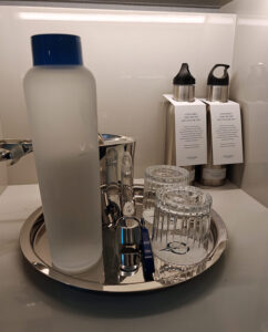 Vero Water und Wasserflaschen