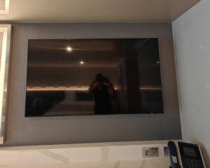 Flatscreen-TV