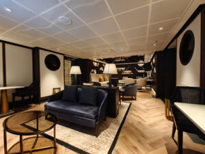 Executive Lounge