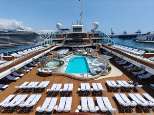 Pooldeck
