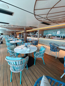 Waves Grill