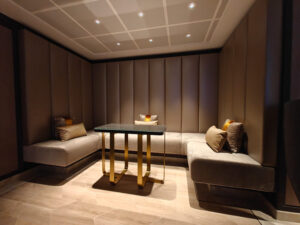 Concierge Lounge