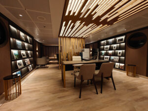Concierge Lounge