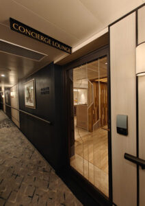 Concierge Lounge