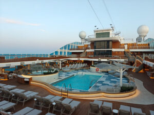 Pooldeck
