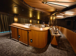 Allura Lounge