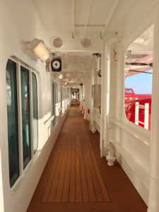 Außenpromenade Deck 6