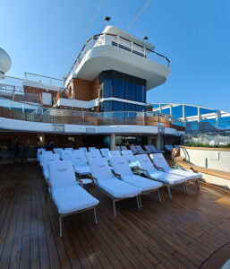 Pooldeck