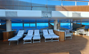 Pooldeck