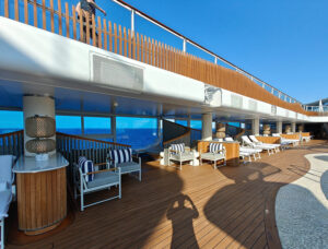 Pooldeck
