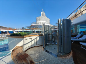 Pooldeck